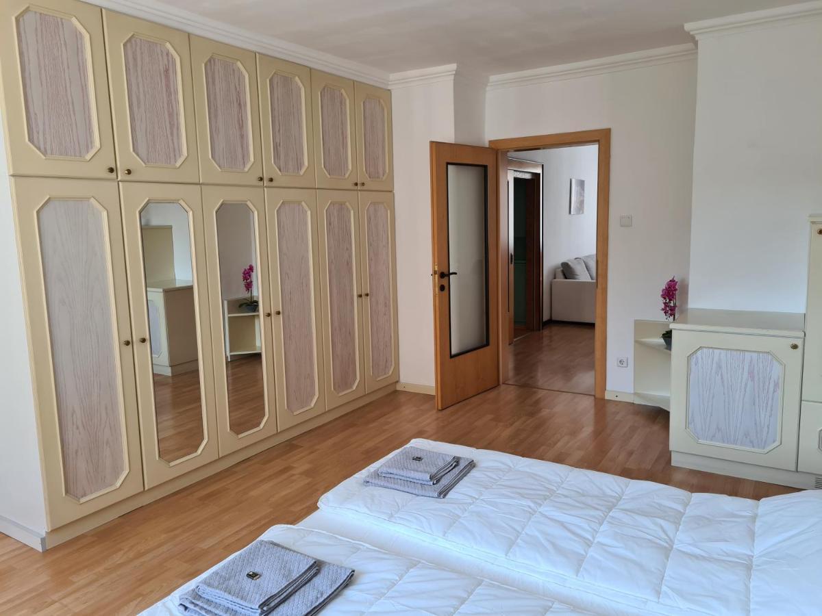 Sunny Apartment Виена Екстериор снимка